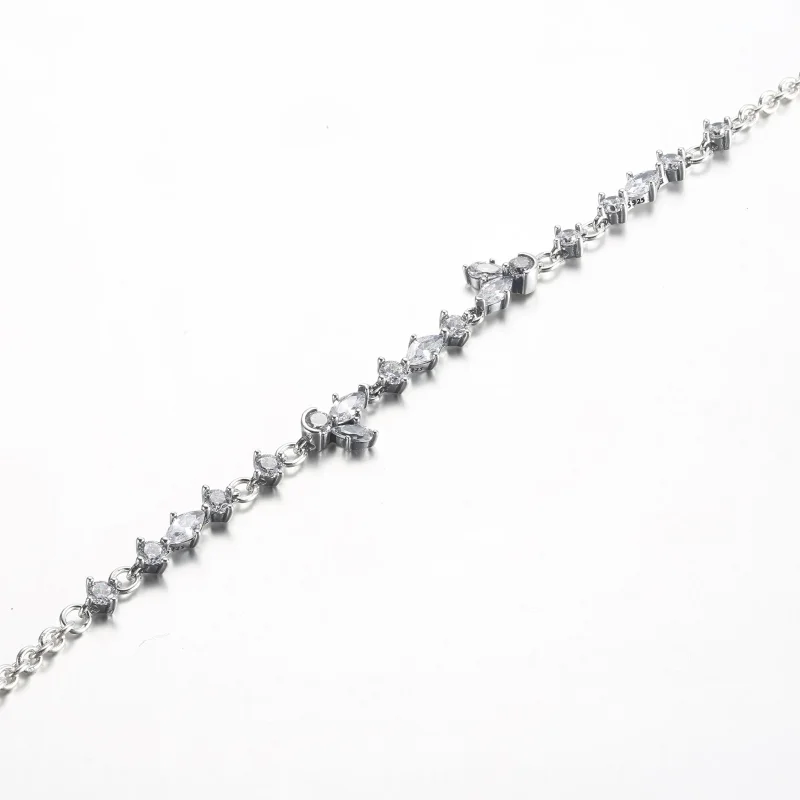 (zdjęcie do) Pandora Błyszczący Herbarium Zawieszka na Bransoletce z Łańcuchem - 592631C01 - Wyświetl 3