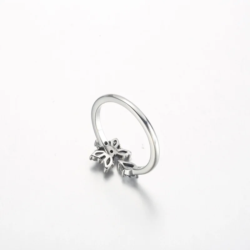 (zdjęcie do) Pandora Błyszczący Pierścionek z Klastrami z Herbarium - 192611C01 - Wyświetl 5
