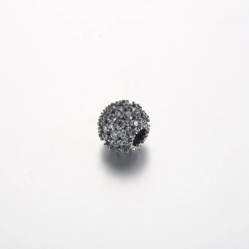 (zdjęcie do) Pandora Błyszczący Przeszywany Charm W Kształcie Okręgu - 792630C01 - Wyświetl 2