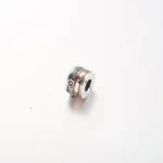 Pandora Charm z dwutonowym obracającym się napisem "Miłość" - 782639C01