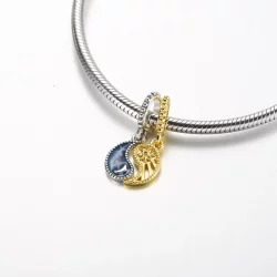 Pandora Dwukolorowy wisior Sun & Moon - 762678C01
