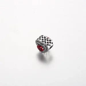 Pandora Iskrający Charm Serce o Wielopoziomowym Wykończeniu - 799218C02