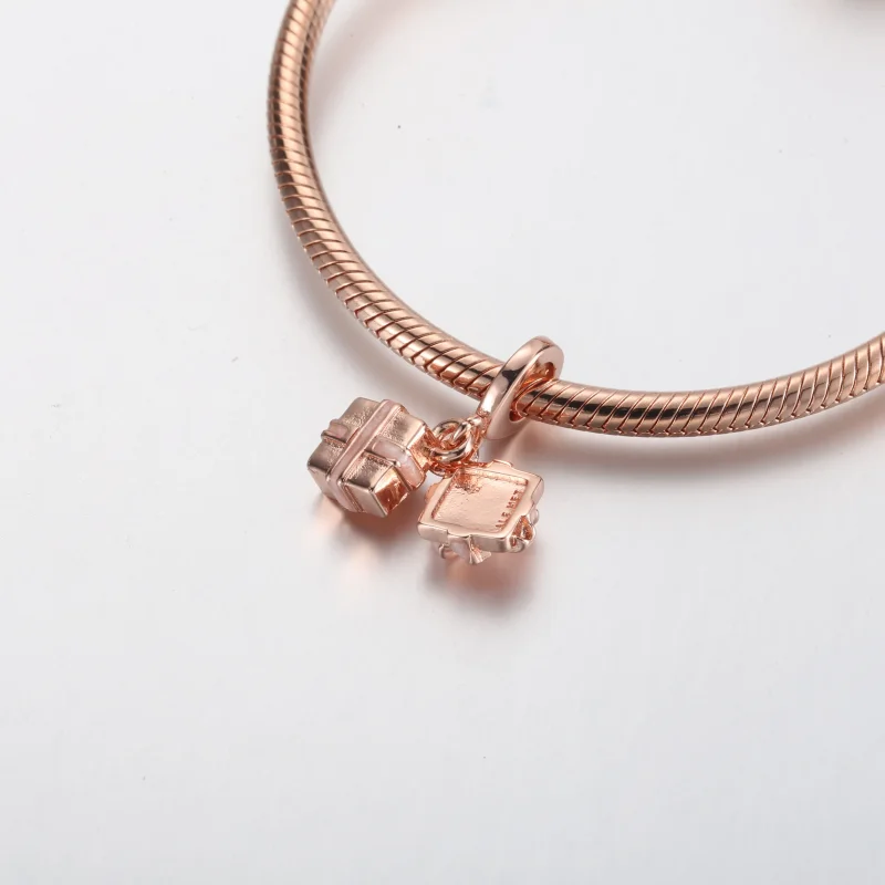 (zdjęcie do) Pandora Otwierany Charm z Okazji Urodzin - 782591C01 - Wyświetl 4