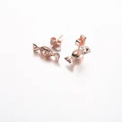 Pandora Owinięte cukierki kolczyki sztyfty z pozłacanym różowym złotem 14k - 282638C01