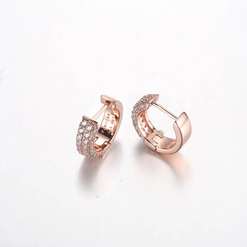 (zdjęcie do) Pandora Timeless Pavé Kolczyki z Podwójnym Rządem - 282622C01 - Wyświetl 4
