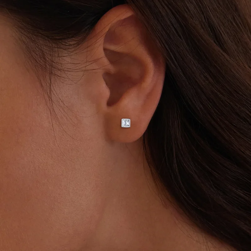 (zdjęcie do) Kolczyki w kształcie mini cyrkonii Pandora Style – BSE885-S - Wyświetl 6