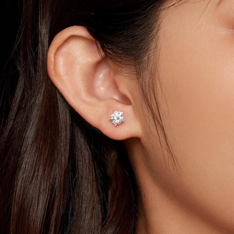 (zdjęcie do) Pandora Styl 1 karatowe kolczyki z brylantem sztucznym Moissanite - MSE024-L - Wyświetl 4