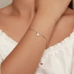 Pandora Styl Bransoletka na Łańcuszku z Czterolistną Koniczynką - BSB139
