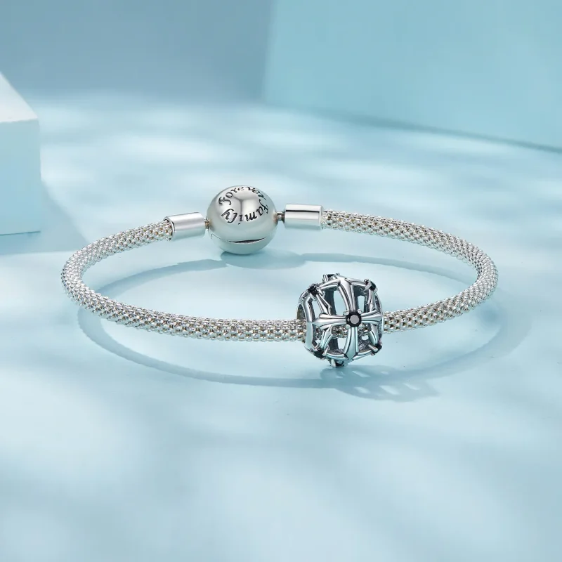 (zdjęcie do) Pandora Styl Krzyż Charm - SCC2548 - Wyświetl 5