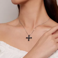Pandora styl Krzyż Naszyjnik - BSN335