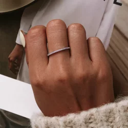 Pandora Styl Różowy Pierścionek z Diamentem - SCR066-J