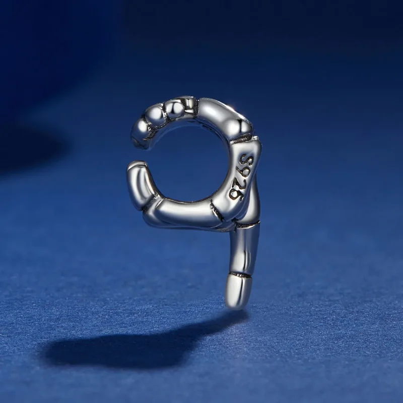 (zdjęcie do) Pandora Styl Srebrny Charm Z Przykrywką W Kształcie Szkieletowej Dłoni - BSC909 - Wyświetl 3