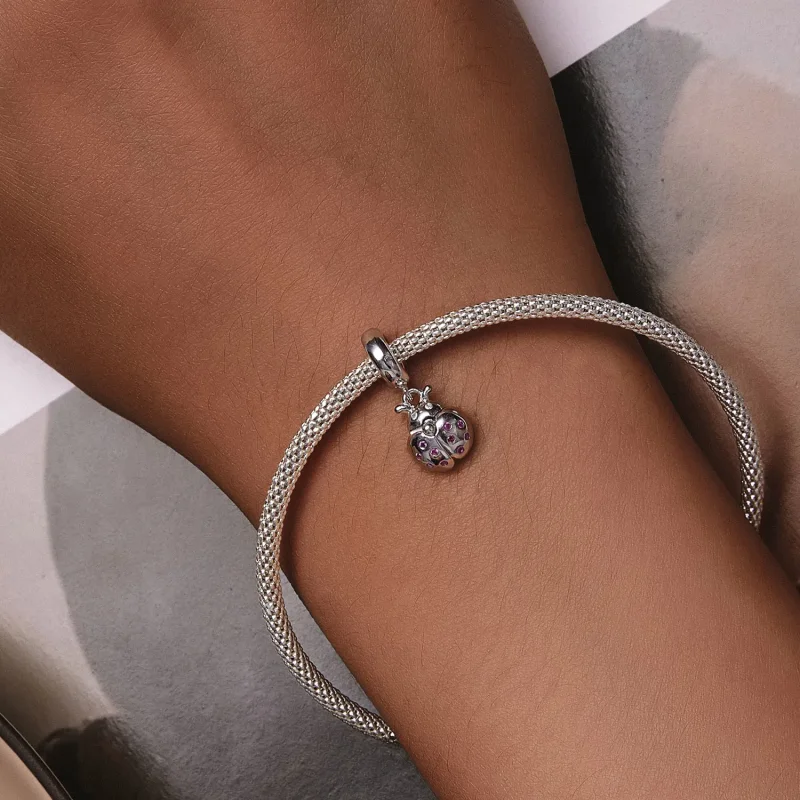 (zdjęcie do) Pandora Styl Szczęśliwa Biedronka z zawieszką - SCC2613 - Wyświetl 6