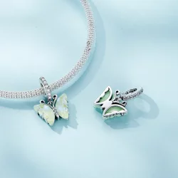 Pandora Styl Zielona Wisienka Zawieszka Motyl - SCC2305-GN