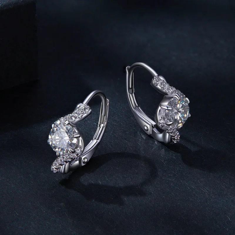 (zdjęcie do) Pandora Style 50 punktów Moissanite Kolczyki w formie obręczy (Dwa certyfikaty) - Wyświetl 3