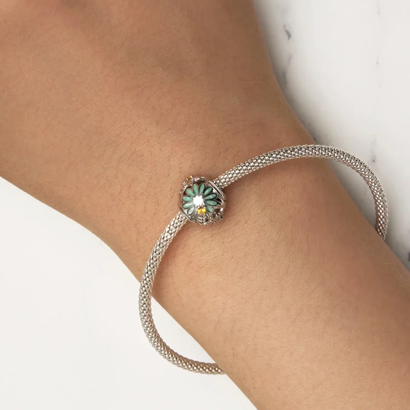 (zdjęcie do) Pandora Style Charm z motywem pszczoły i stokrotki - BSC895 - Wyświetl 7