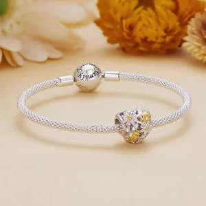 Pandora Style Charm z motywem stokrotki i biedronki - BSC817
