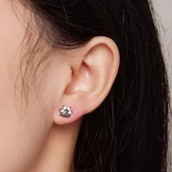 Pandora Style Czarne Kolczyki z Motywem Psich Łapek - SCE1575