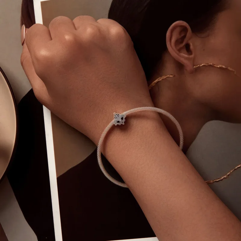 (zdjęcie do) Pandora Style Iris Charm - SCC2630 - Wyświetl 6