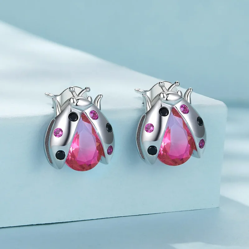 (zdjęcie do) Pandora Style Kolczyki Studs w kształcie Biedronki - SCE1634 - Wyświetl 2