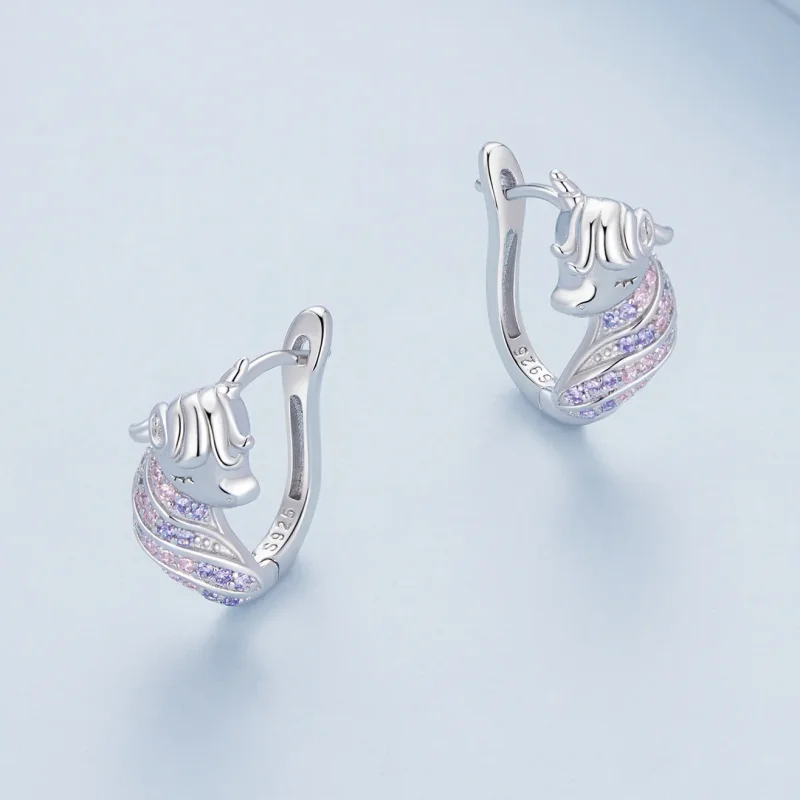 (zdjęcie do) Pandora Style Kolczyki w kształcie Jednorożca - BSE832 - Wyświetl 3
