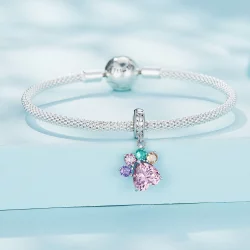 Pandora Style Kolorowy Uroczy Wisiorek z Pazurkiem - SCC2478