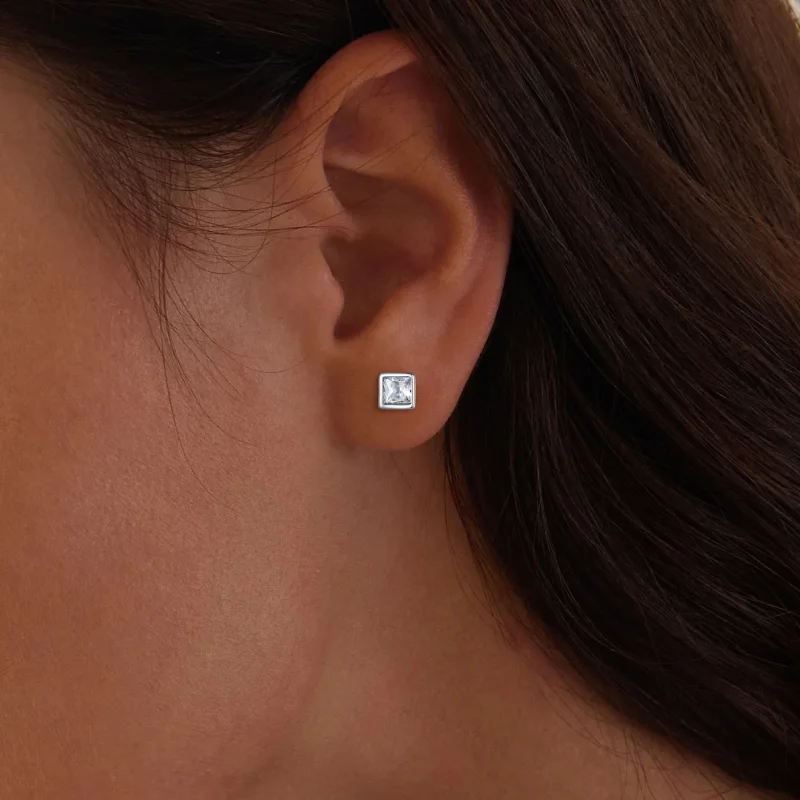 (zdjęcie do) Pandora Style Księżniczka Zirconia Kolczyki sztyfty - BSE885-L - Wyświetl 6
