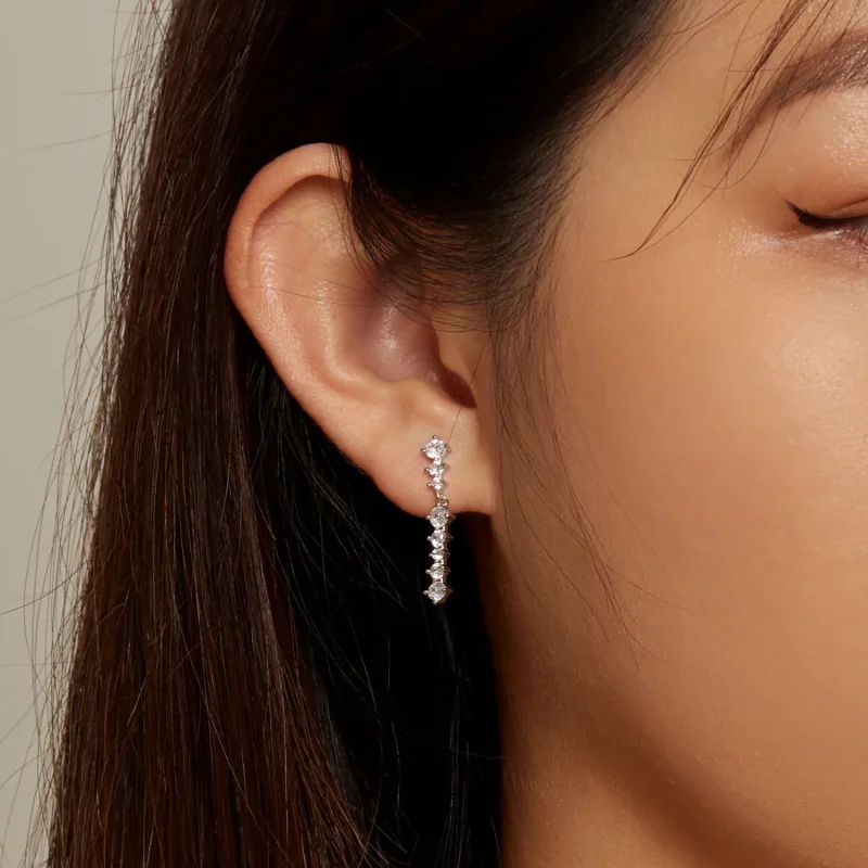 (zdjęcie do) Pandora Style Kwiatki z Frędzlami Kolczyki - BSE870 - Wyświetl 5