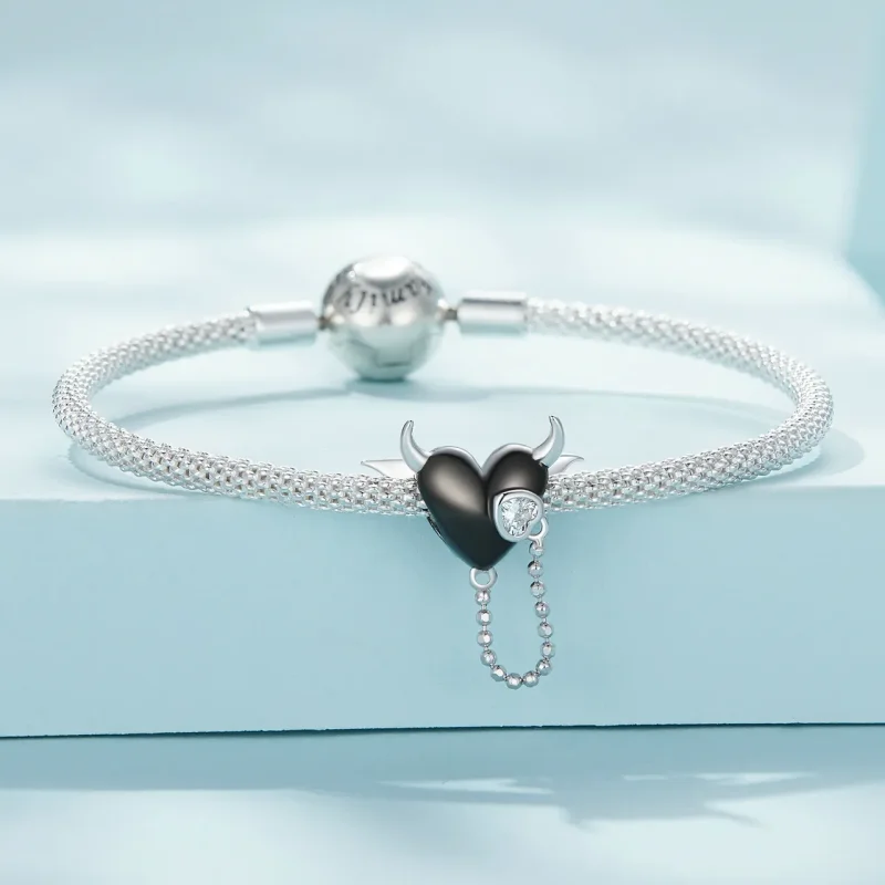 (zdjęcie do) Pandora Style Mały Diabeł Punk Charm - SCC2495 - Wyświetl 3
