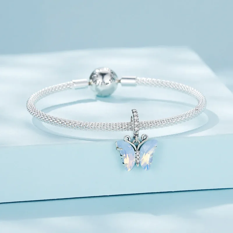 (zdjęcie do) Pandora Style Niebieski Motyl Aurora Dangle - SCC2305 - Wyświetl 3