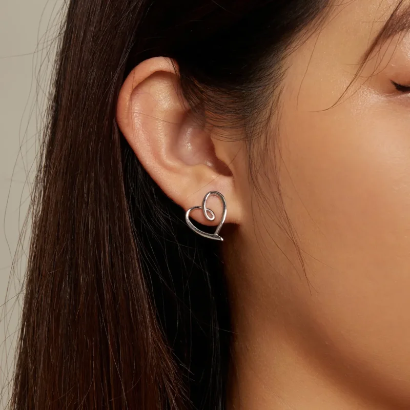 (zdjęcie do) Pandora Style Obrączkowe Kolczyki z Miłością - BSE871 - Wyświetl 7