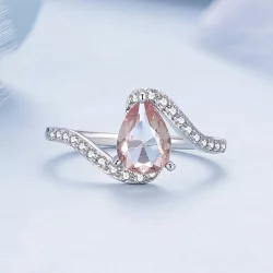 Pandora Style Pierścionek z Kamieniem w Kształcie Gruszki - BSR480