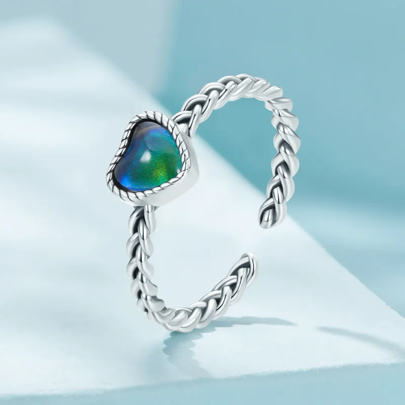 (zdjęcie do) Pandora Style Prosta obrączka w kształcie skręconego serca - SCR956 - Wyświetl 4