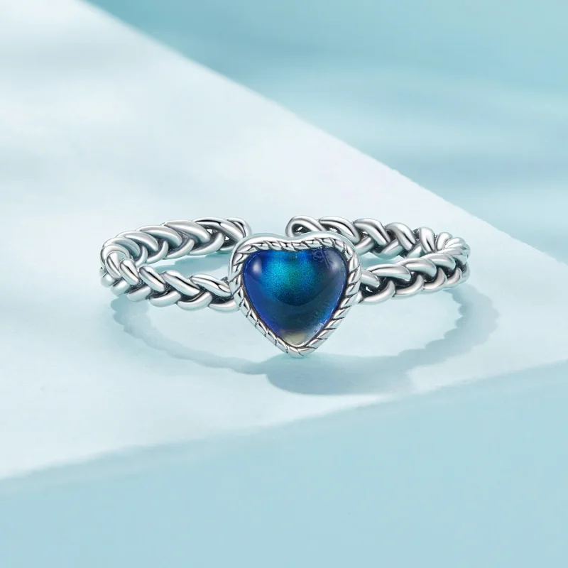 (zdjęcie do) Pandora Style Prosta obrączka w kształcie skręconego serca - SCR956 - Wyświetl 5