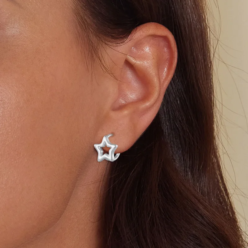 (zdjęcie do) Pandora Style Star Kolczyki W Kształcie Koła - BSE896 - Wyświetl 5