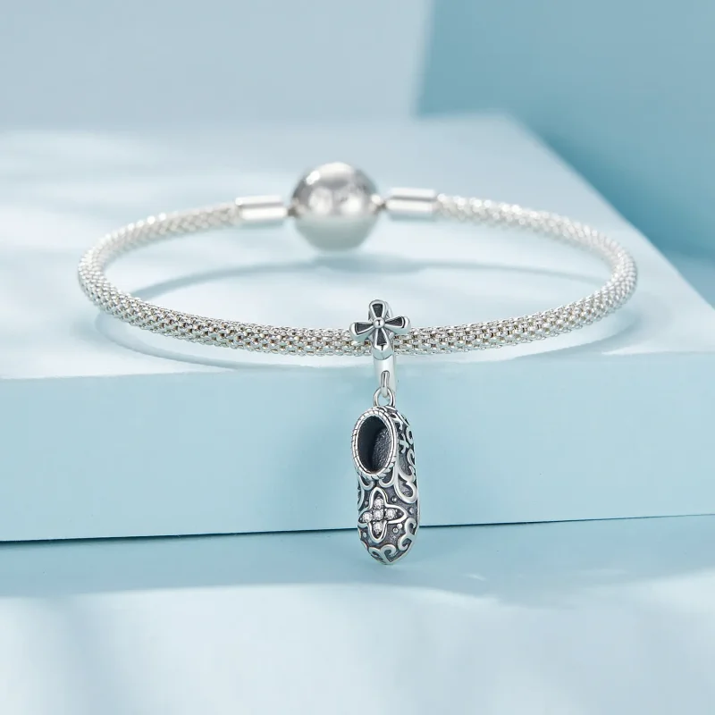 (zdjęcie do) Pandora Style Wykwintne Wzory Butów Wiszące - SCC2573 - Wyświetl 4