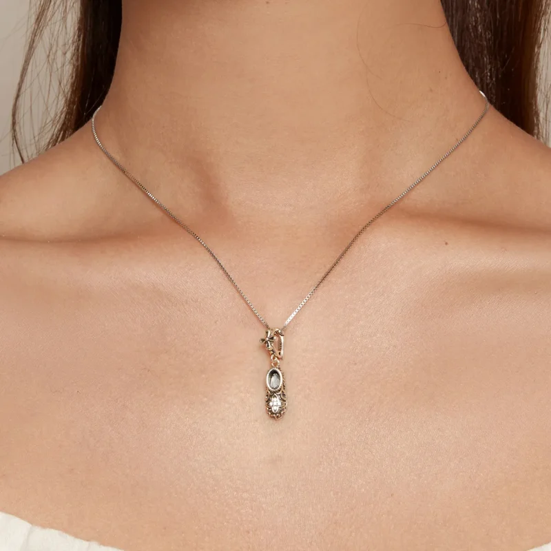 (zdjęcie do) Pandora Style Wykwintne Wzory Butów Wiszące - SCC2573 - Wyświetl 6