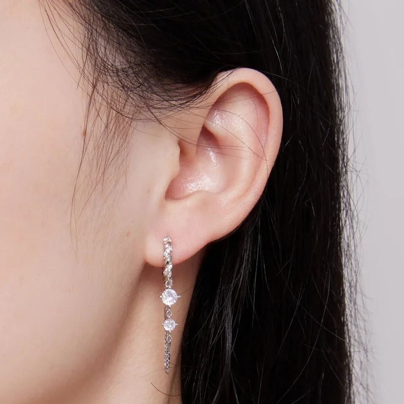 (zdjęcie do) Pandora Style Zjawiskowe Kolczyki z Wiszącymi Frędzlami - BSE822 - Wyświetl 7