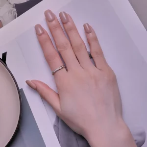 Pierścień w stylu Pandora z sercami - BSR421