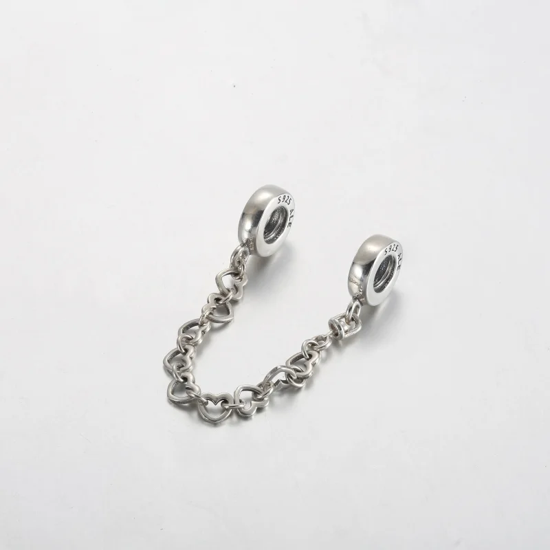 (zdjęcie do) Łańcuszek zabezpieczający Pandora Linked Hearts - 792274C00 - Wyświetl 2