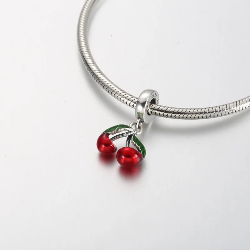 (zdjęcie do) Asymetryczna zawieszka z owocami wiśni Pandora - 791583C01 - Wyświetl 5
