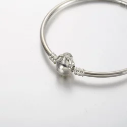 Bransoletka Pandora Moments Disney Stitch z zapięciem na zatrzaski - 591683C01