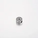 Charms Pandora Pavé i gwiazda z gratulacjami - 790793C01