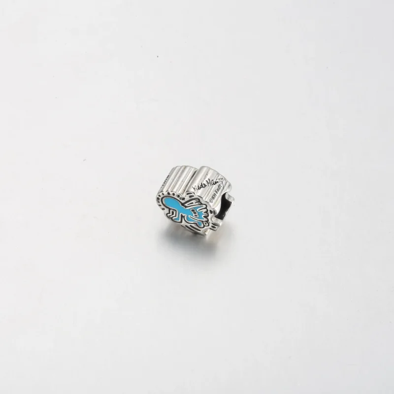 (zdjęcie do) Keith Haring™ x zawieszka Pandora Promienny Anioł - 792219C01 - Wyświetl 2