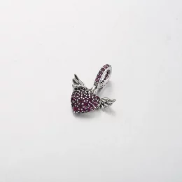 Naszyjnik Pandora Pavé w kształcie serca i skrzydeł anioła - 398505C01