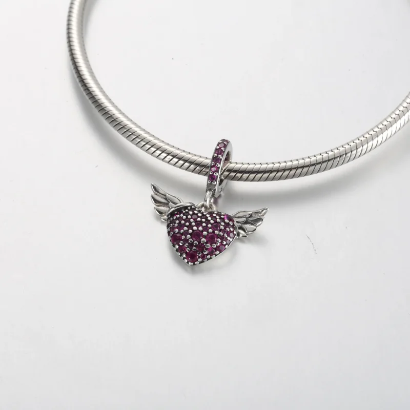 (zdjęcie do) Naszyjnik Pandora Pavé w kształcie serca i skrzydeł anioła - 398505C01 - Wyświetl 4