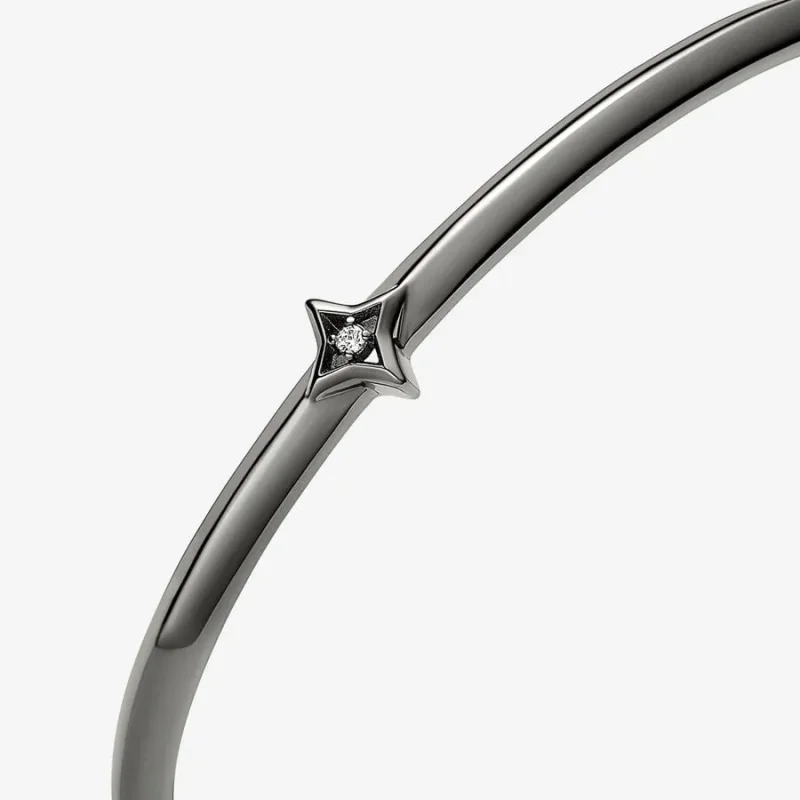 (zdjęcie do) Otwarta bransoletka Pandora Sparkling Star - 542767C01 - Wyświetl 2