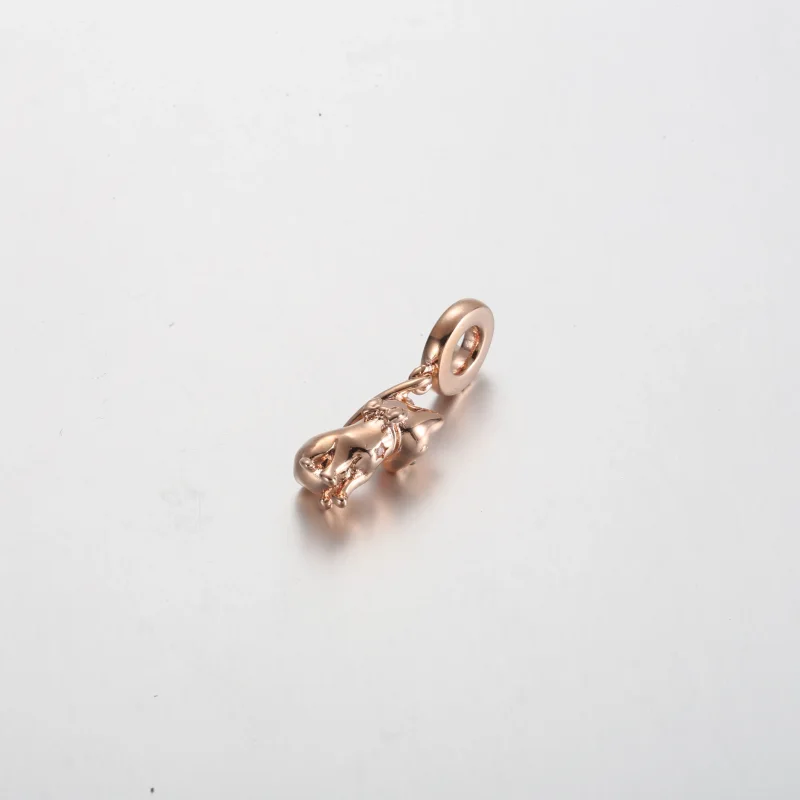 (zdjęcie do) Pandora błyszcząca zawieszka z kotem domowym - 782259C01 - Wyświetl 3