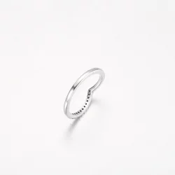 Półbłyszczący pierścionek Pandora Timeless Wish - 192394C01