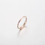 Pierścień identyfikacyjny Pandora Signature Pavé - 182283C01
